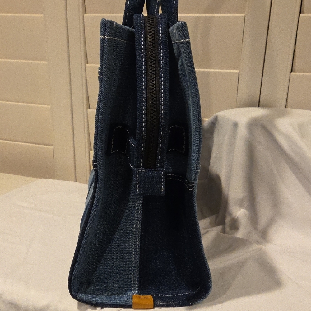 NWOT - Marc Jacobs Large Denim Tote Bag - Picture 5 of 9